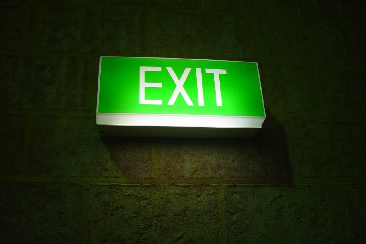 emergency lighting systems uk and emergency exit  plans for uk and ireland